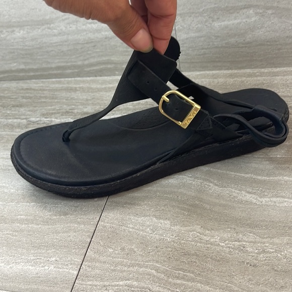 Teva Encanta Black Leather Thong Sandal Womans Size 8 - Picture 10 of 10